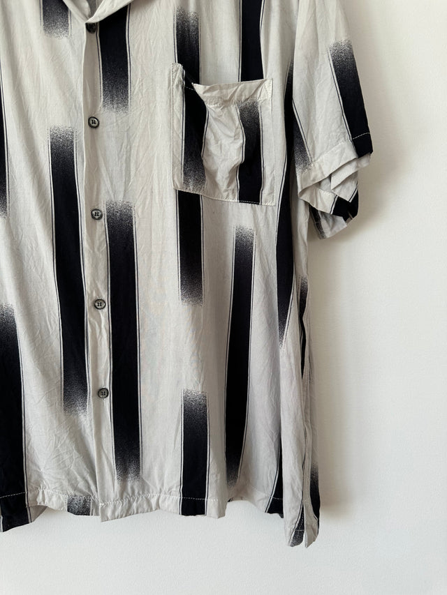 DOUBLE RAINBOUU - STRIPE PTINT S/S SHIRT - WHITE / BLACK - M-Shirts-UPTOWN VINTAGE-UPTOWN LOCAL