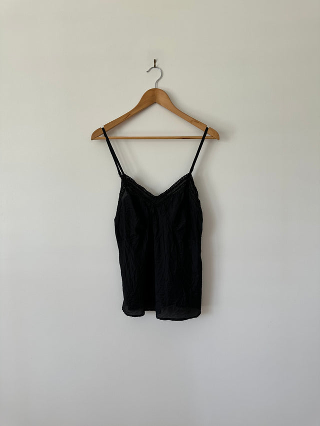 COUNTRY ROAD - SILK CAMI TOP - BLACK - M-Shirts-UPTOWN VINTAGE-UPTOWN LOCAL