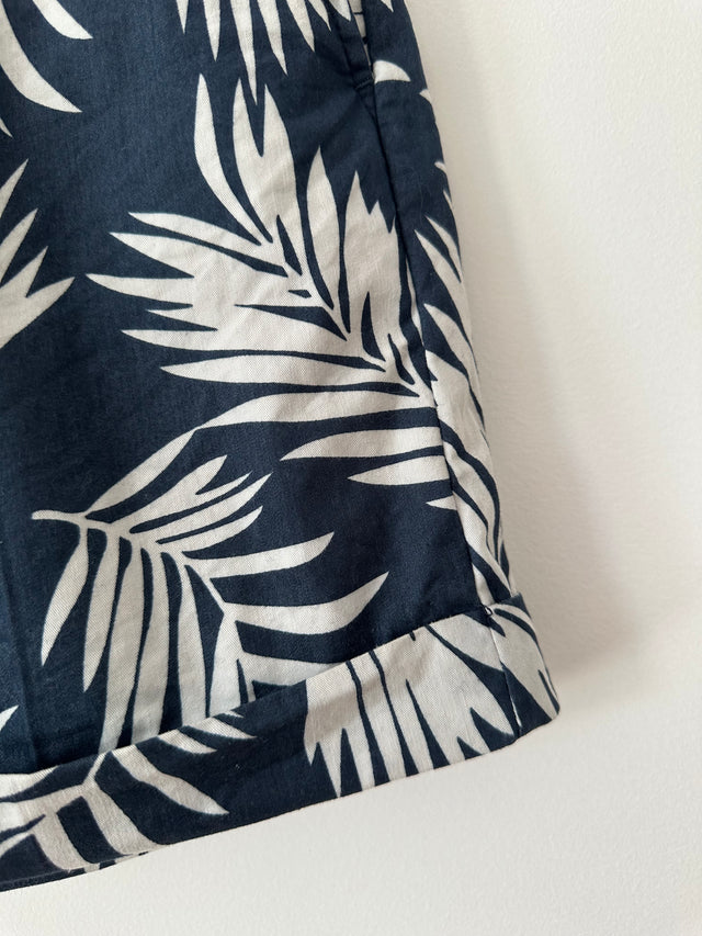VANISHING ELEPHANT - PALM PRINT PLEAT COTTON SHORTS - NAVY / WHITE - 10-Shorts-UPTOWN VINTAGE-UPTOWN LOCAL