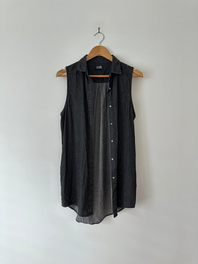 CHEAP MONDAY - SLEEVLESS DENIM SHIRT - WASHED BLACK - S-Shirts-UPTOWN VINTAGE-UPTOWN LOCAL