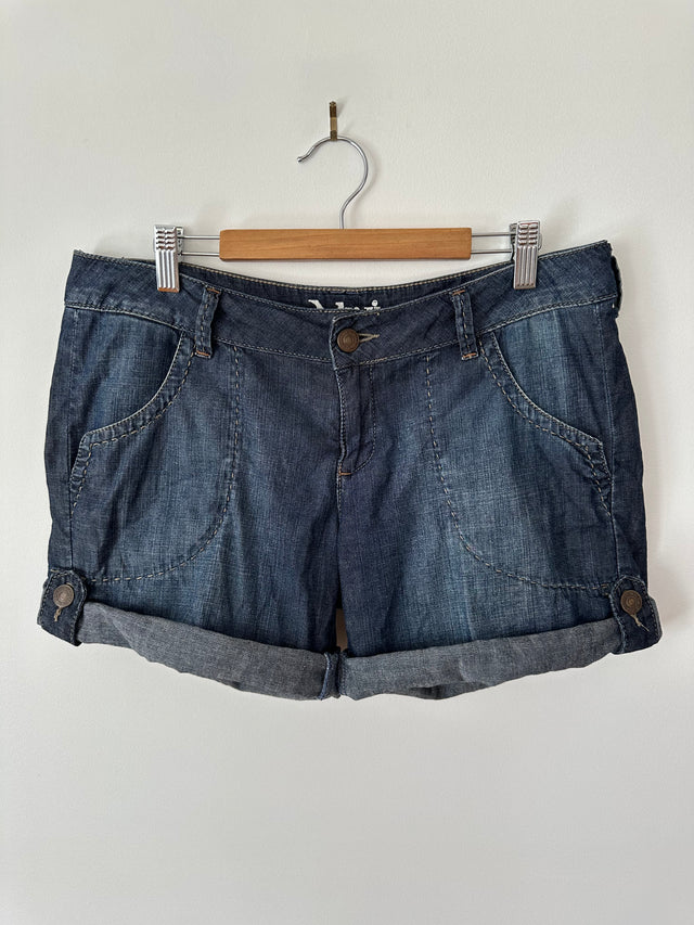 MAVI - DENIM SHORTS - WASHED BLUE - 29 / 11-Shorts-UPTOWN VINTAGE-UPTOWN LOCAL