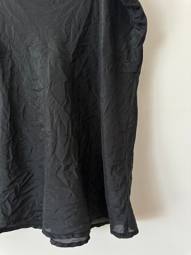 COUNTRY ROAD - SILK CAMI TOP - BLACK - M-Shirts-UPTOWN VINTAGE-UPTOWN LOCAL