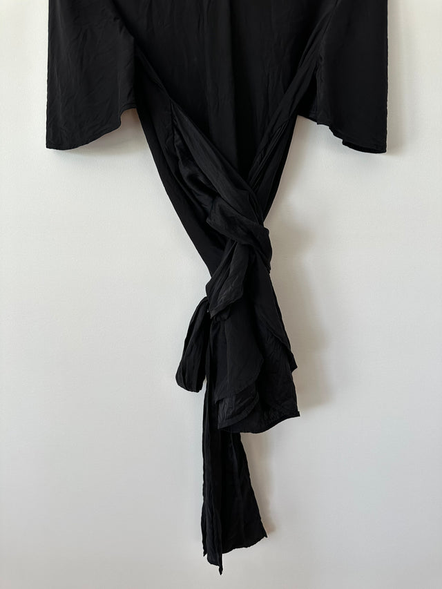 SIR THE LABEL - SILK WRAP SHIRT - BLACK - 1 / S-Shirts-UPTOWN VINTAGE-UPTOWN LOCAL