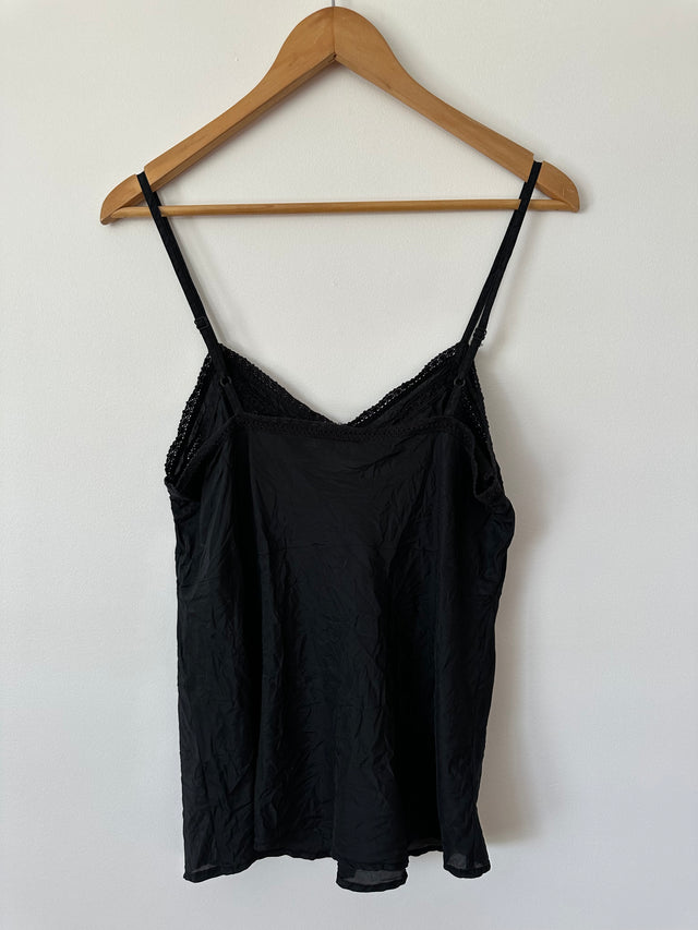 COUNTRY ROAD - SILK CAMI TOP - BLACK - M-Shirts-UPTOWN VINTAGE-UPTOWN LOCAL