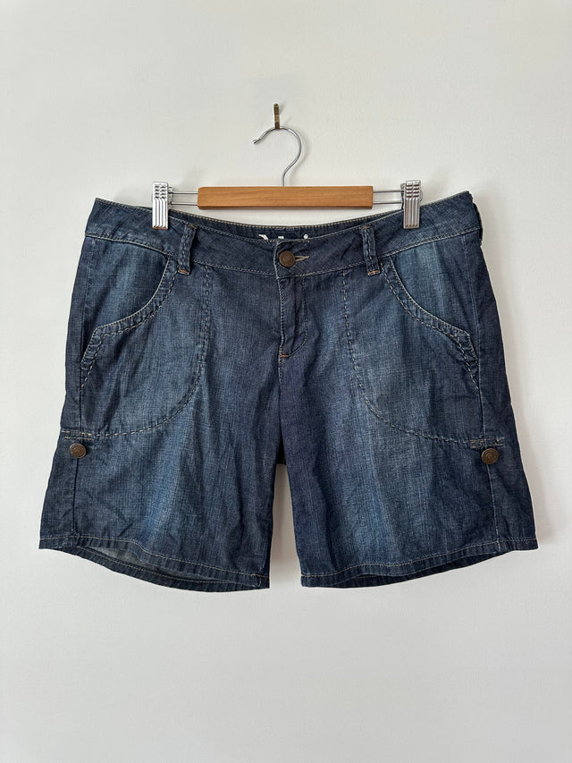 MAVI - DENIM SHORTS - WASHED BLUE - 29 / 11-Shorts-UPTOWN VINTAGE-UPTOWN LOCAL