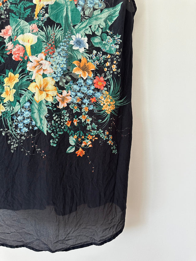SANDRO - SILK PRINT W-LACE DETAIL S/L SHIRT - BLACK / MULTI - 2 / M-Shirts-UPTOWN VINTAGE-UPTOWN LOCAL