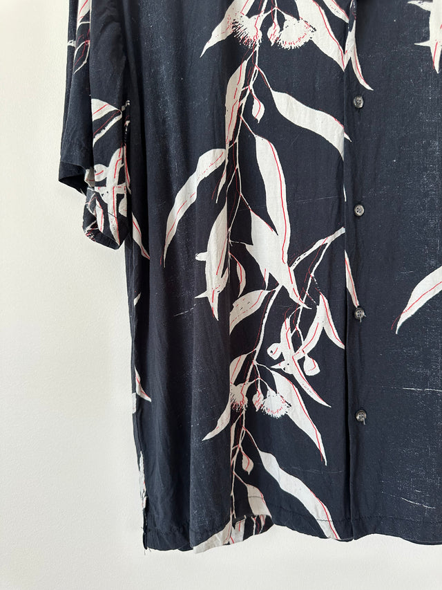 DOUBLE RAINBOUU - LEAF PRINT S/S SHIRT - MIDNIGHT - M-Shirts-UPTOWN VINTAGE-UPTOWN LOCAL