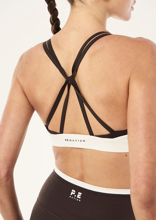 PE NATION - Activate Sports Bra - Coffee