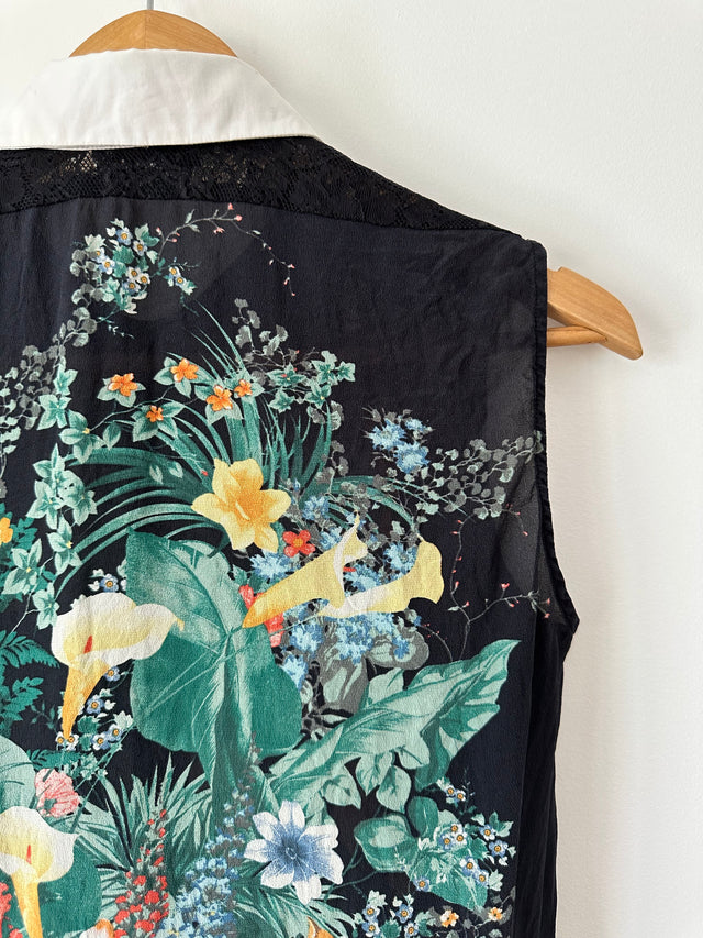 SANDRO - SILK PRINT W-LACE DETAIL S/L SHIRT - BLACK / MULTI - 2 / M-Shirts-UPTOWN VINTAGE-UPTOWN LOCAL