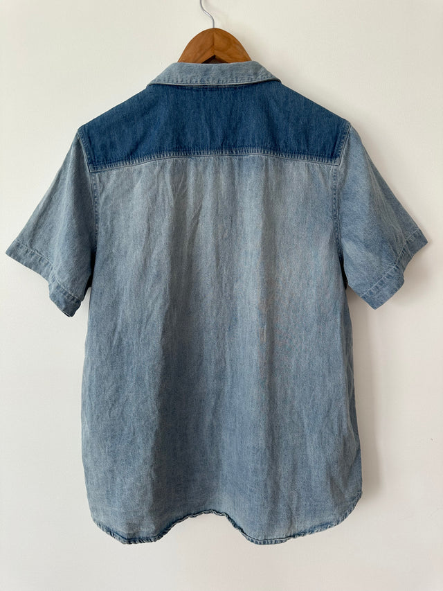 ROLLAS - SHORT SLEEVE DENIM SHIRT - WASHED BLUE - 8/S-Shirts-UPTOWN VINTAGE-UPTOWN LOCAL