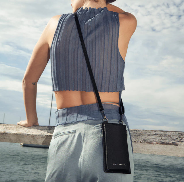 Voyager - Balck-Bags-Status Anxiety-UPTOWN LOCAL