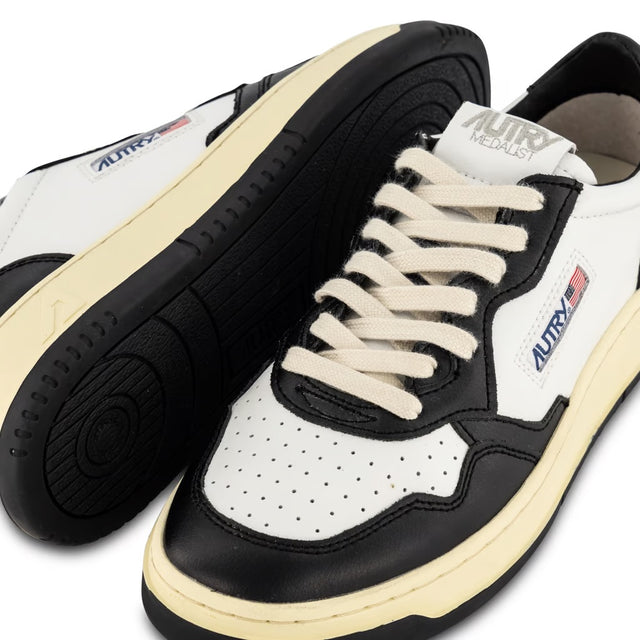 AUTRY - Medalist Womens - White/Black-Shoes-Autry-36-UPTOWN LOCAL
