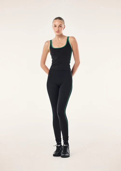 PE NATION - Solis Scoop Tank - Black / Amazon