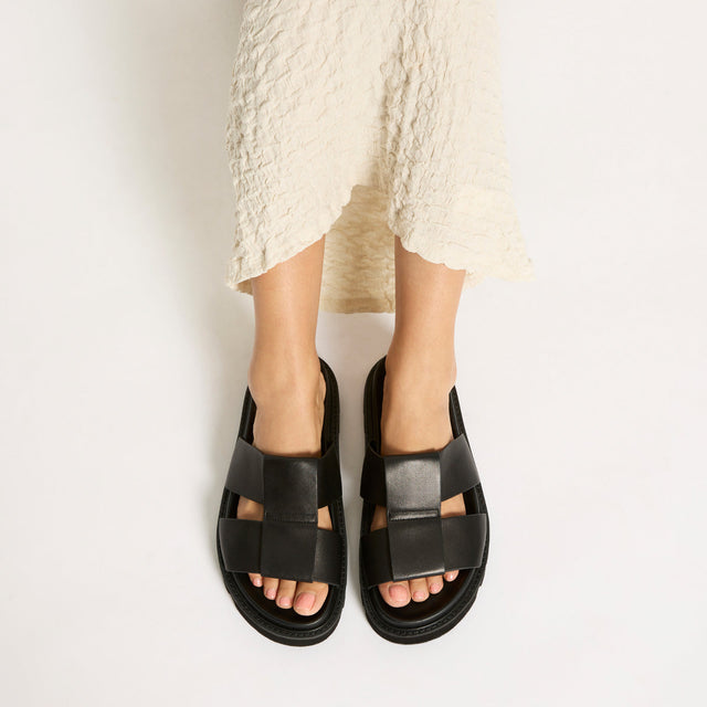 Status Anxiety Moon Dancer Sandal - Black