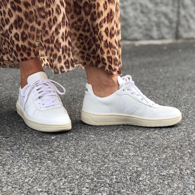 V10 EXTRA WHITE-Shoes-Veja-UPTOWN LOCAL