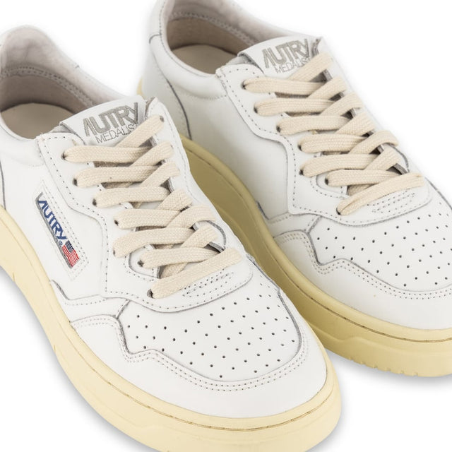 Medalist Womens - White-Shoes-Autry-36-UPTOWN LOCAL