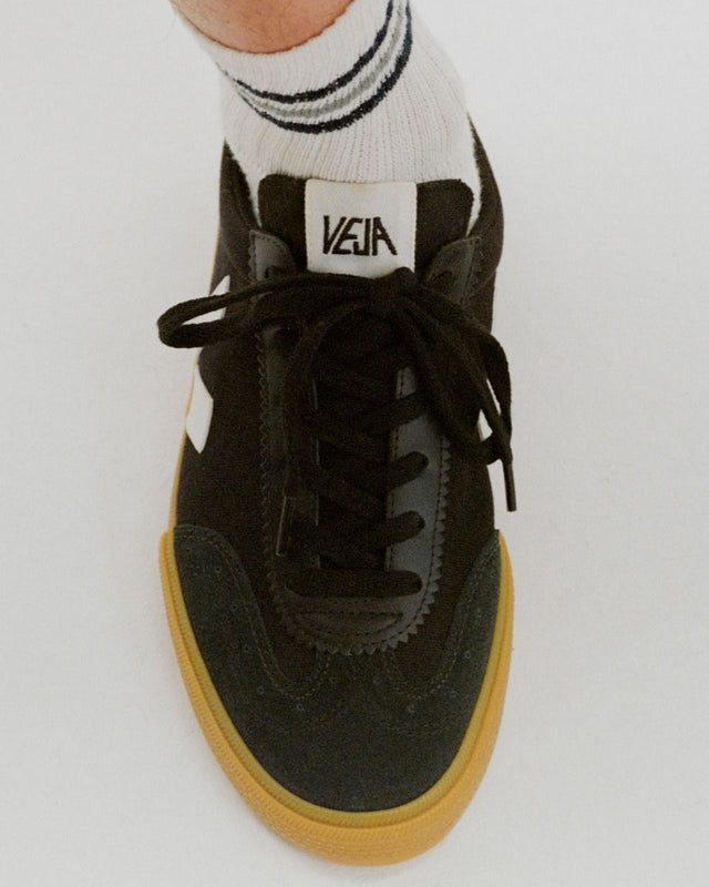 VEJA - Volley Canvas M - Black / White / Natural-Shoes-Veja-42-UPTOWN LOCAL
