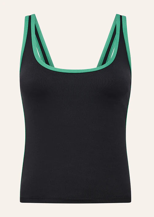 PE NATION - Solis Scoop Tank - Black / Amazon