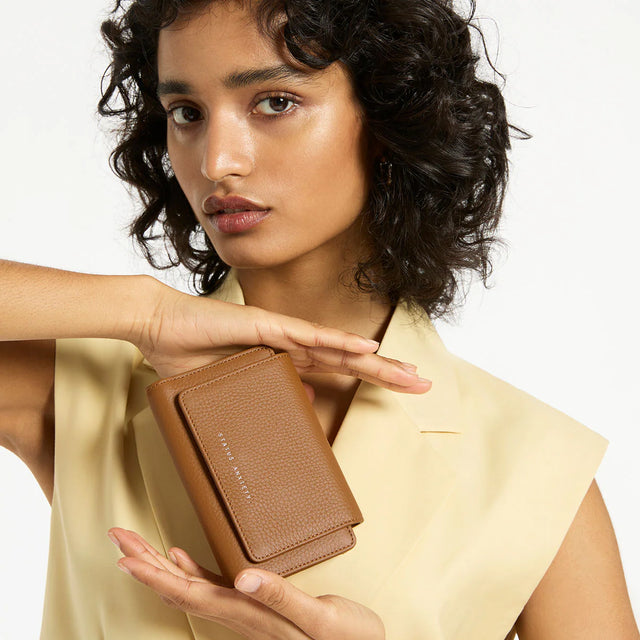 STATUS ANXIETY - Visions - Camel-Status Anxiety-UPTOWN LOCAL