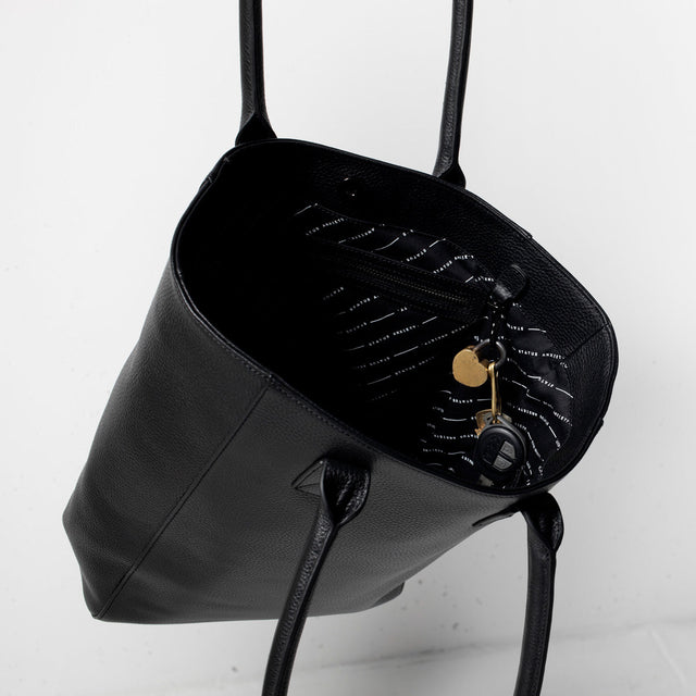 Abscond - Black-Handbags-Status Anxiety-UPTOWN LOCAL
